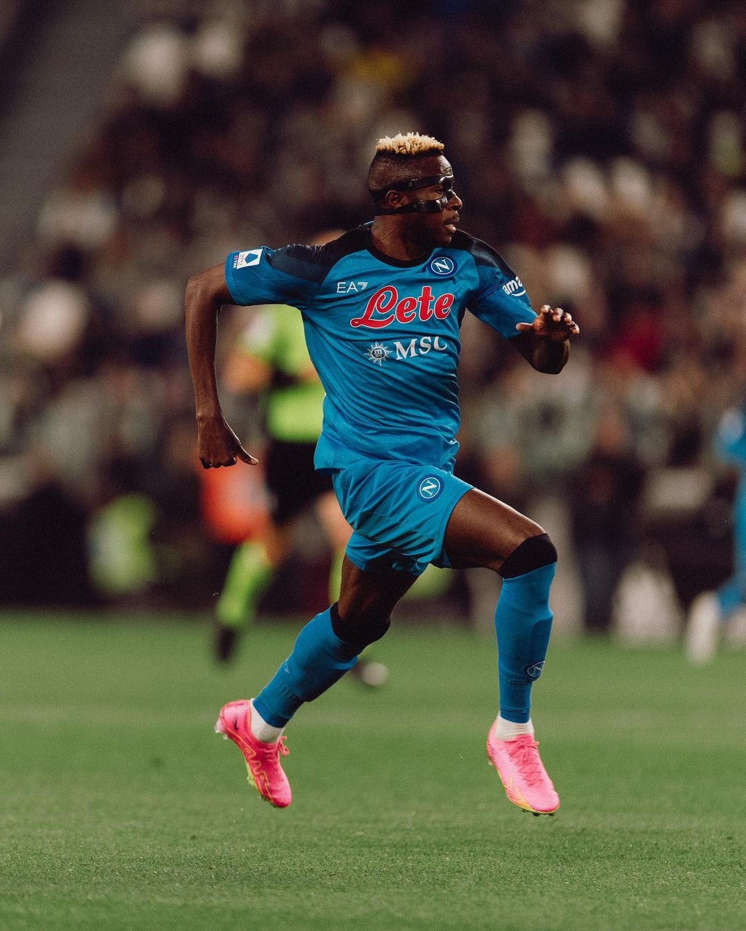 包含Rookie连续三场比赛得分超过绝杀，尤文图斯挑战极限！的词条